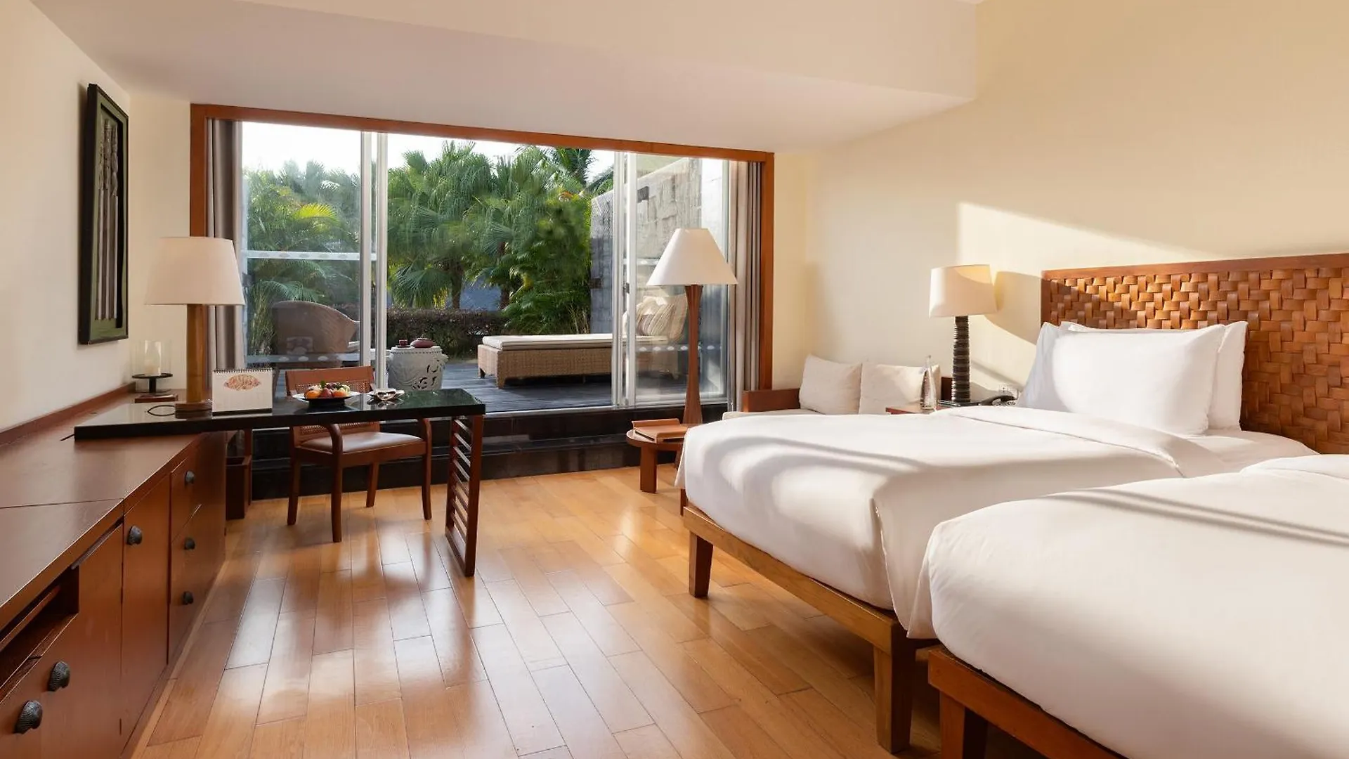 Mandarin Oriental, Sanya Hotel 5*,  China